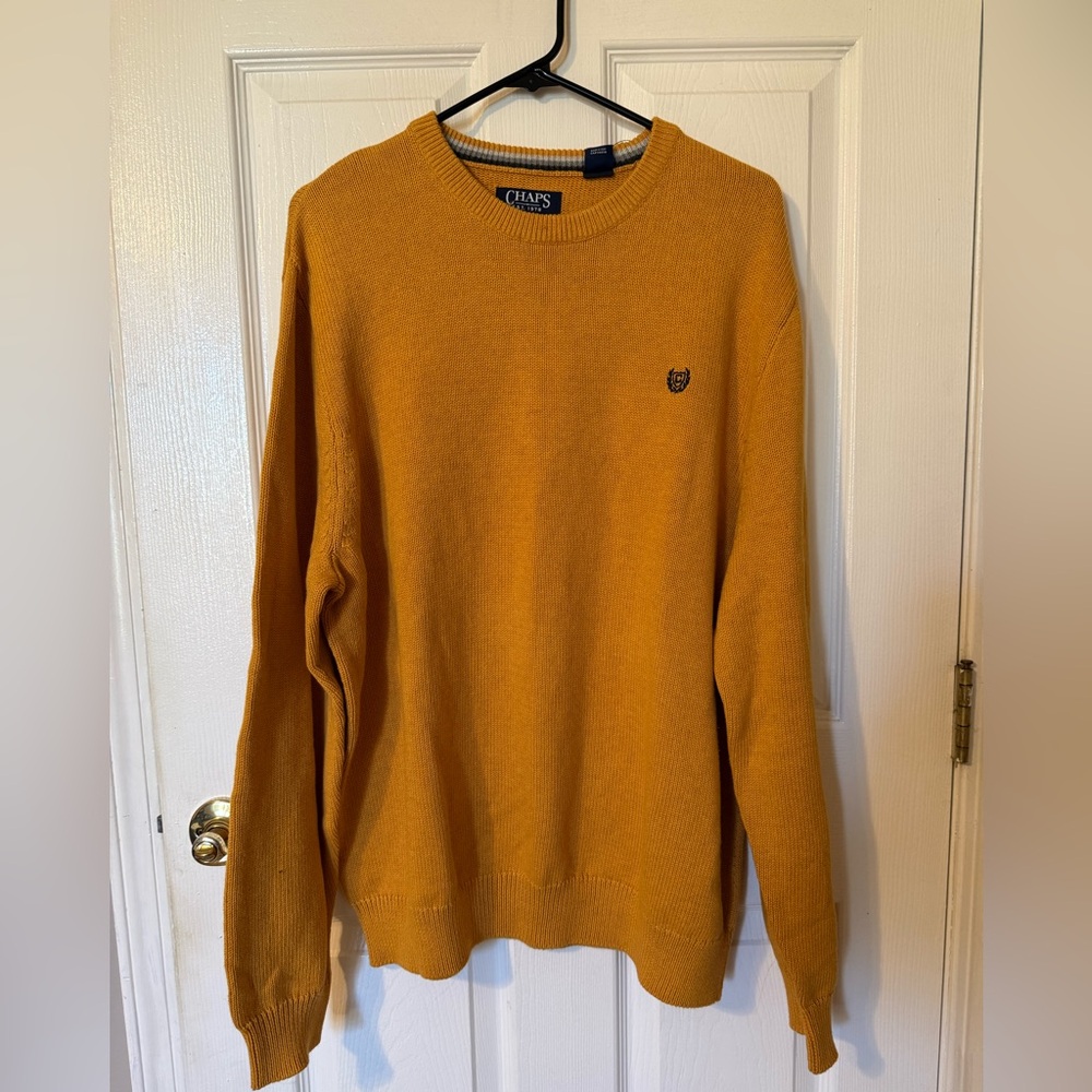 CHAPS Men’s crew neck sweater